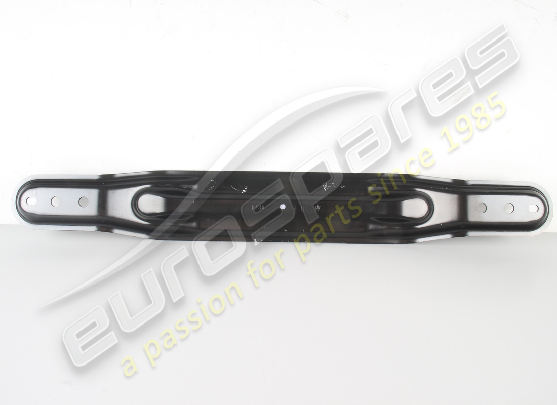 neue maserati unterbodentunnel-hintere verstärkung. teilenummer 670006640 (1)