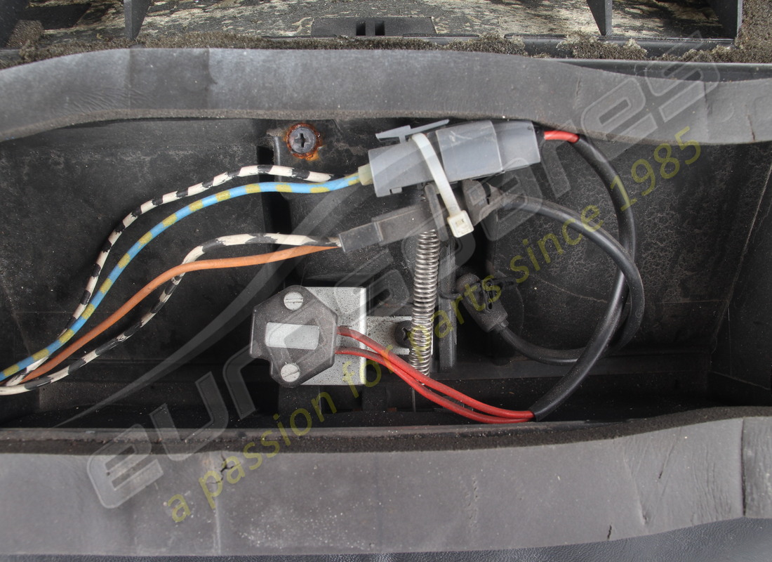 GEBRAUCHTE FERRARI KLIMAANLAGE KOMPLETT RECHTSFAHRZEUG TEILENUMMER 62920700 (4) gebrauchte ferrari klimaanlage komplett rechtsfahrzeug teilenummer 62920700 (4)