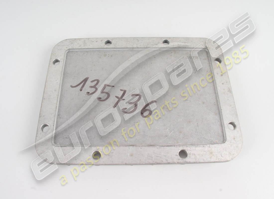 neues ferrari-cover. teilenummer 135736 (2)