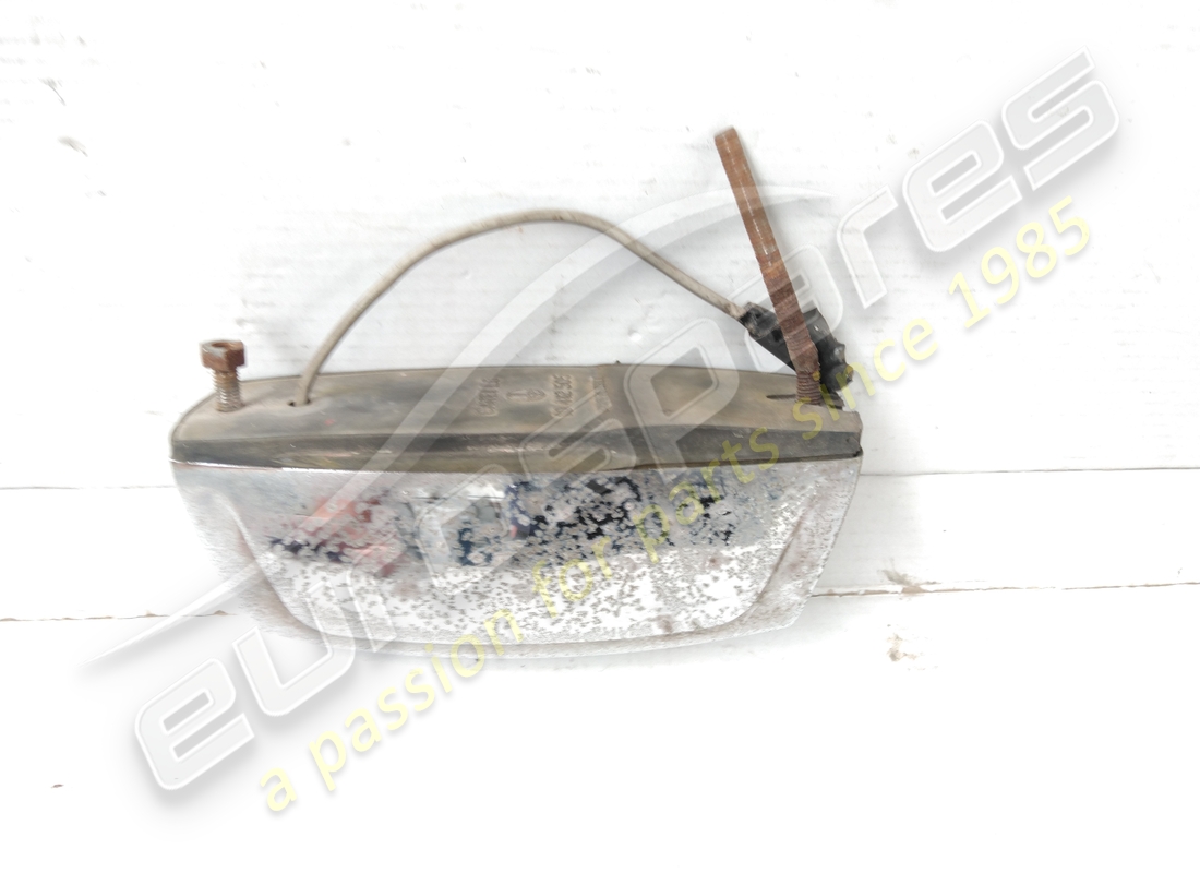 gebrauchte ferrari hinten kennzeichenleuchte links. teilenummer 2438245102 (2)