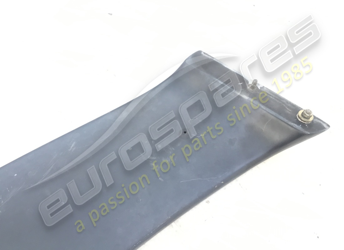 gebrauchter ferrari spoiler, genarbte oberfläche. teilenummer 61290200 (6)