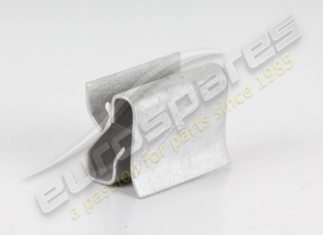 neuer ferrari clip. teilenummer 66687700 (1)