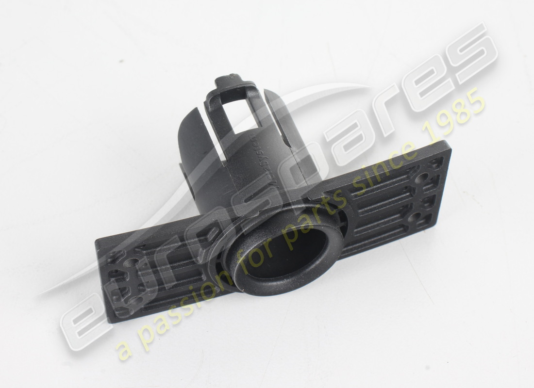 neuer ferrari rohrverbinder (sensoren). teilenummer 69318100 (2)