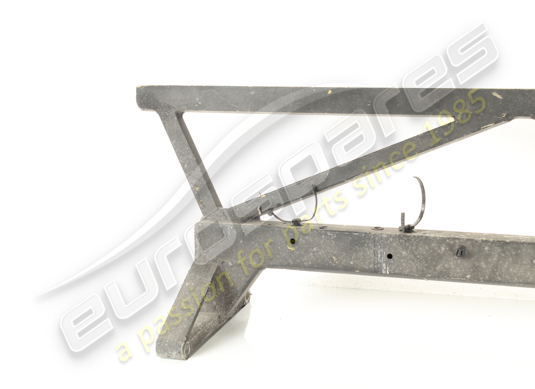 gebraucht lamborghini hinterer quertraeger. teilenummer 429813235 (2)