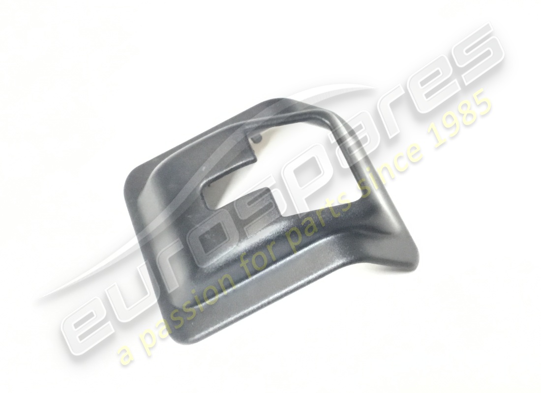 new maserati rear lid lock covering. part number 67902300 (1)