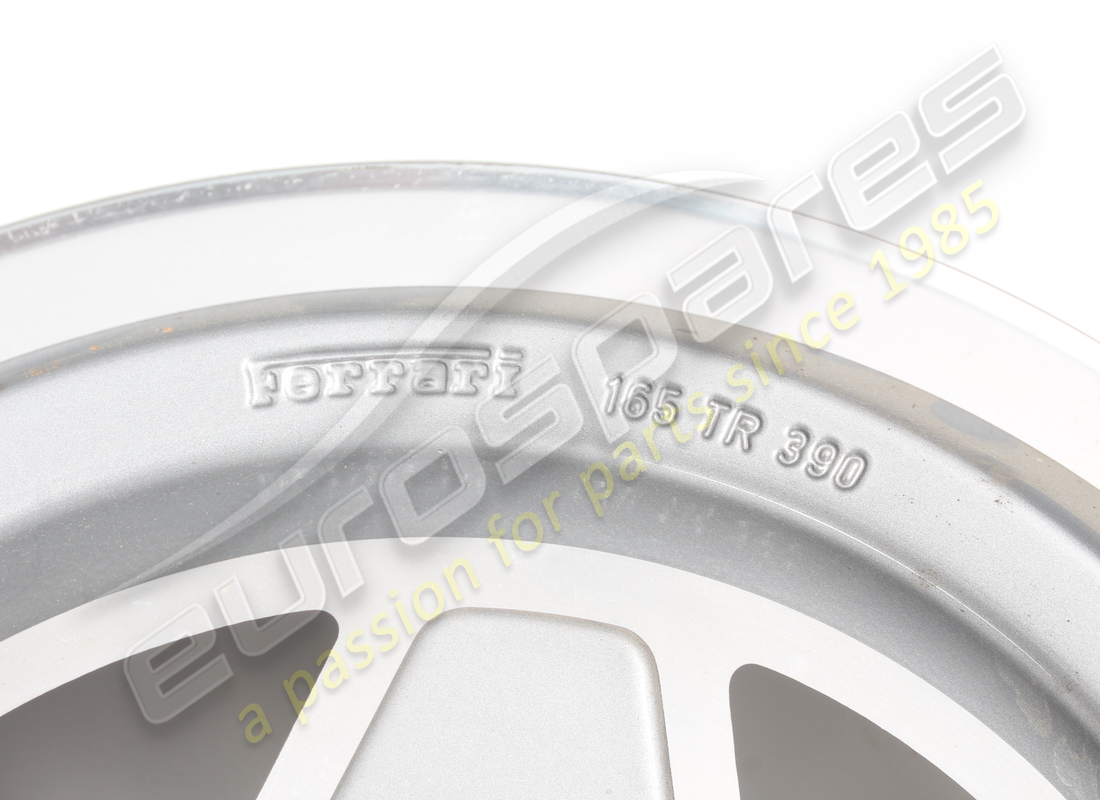 neues ferrari strassenrad trx. teilenummer 117132 (2)