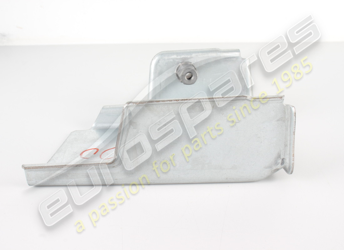 neu maserati rh verstärkung. teilenummer 80700500 (2)