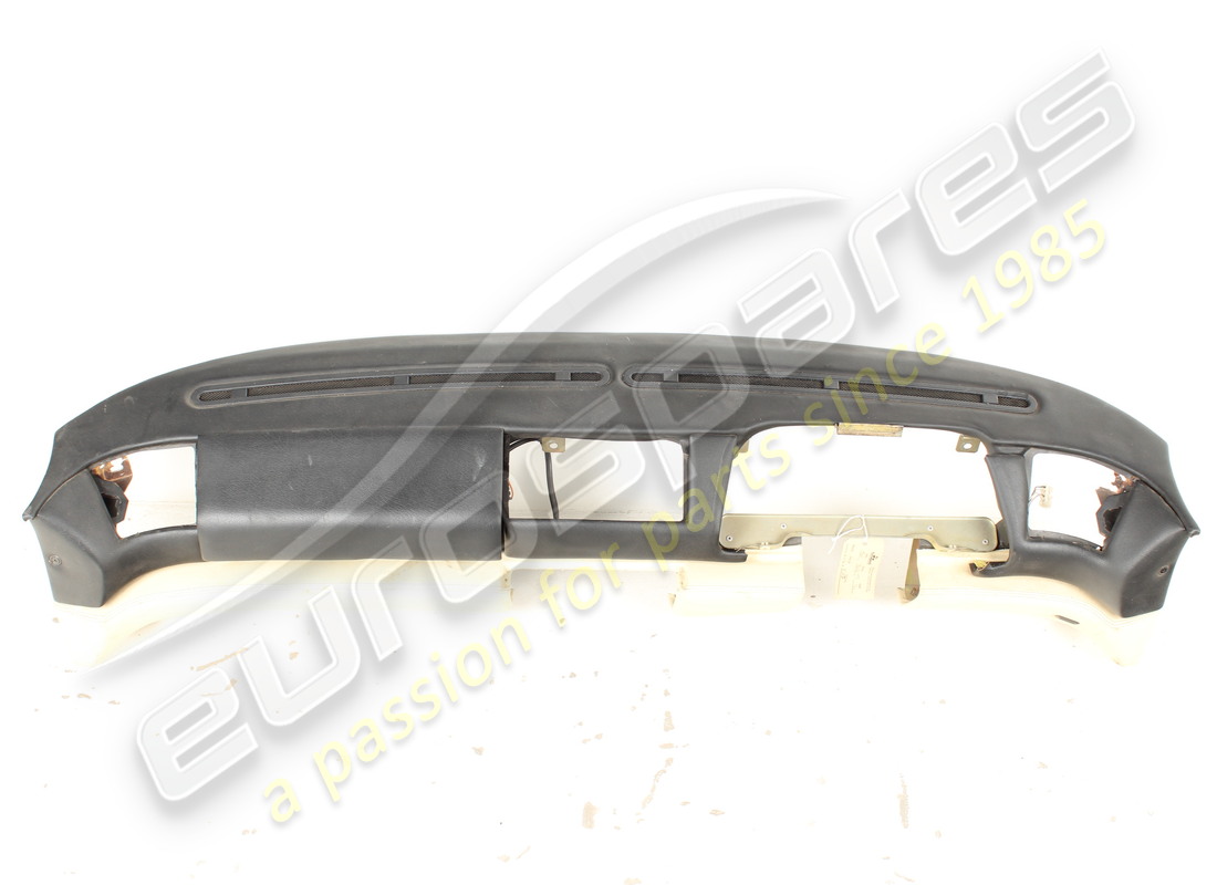 GEBRAUCHTES Ferrari GEPOLSTERTES ARMATURENBRETT. TEILENUMMER 633040.. (1)