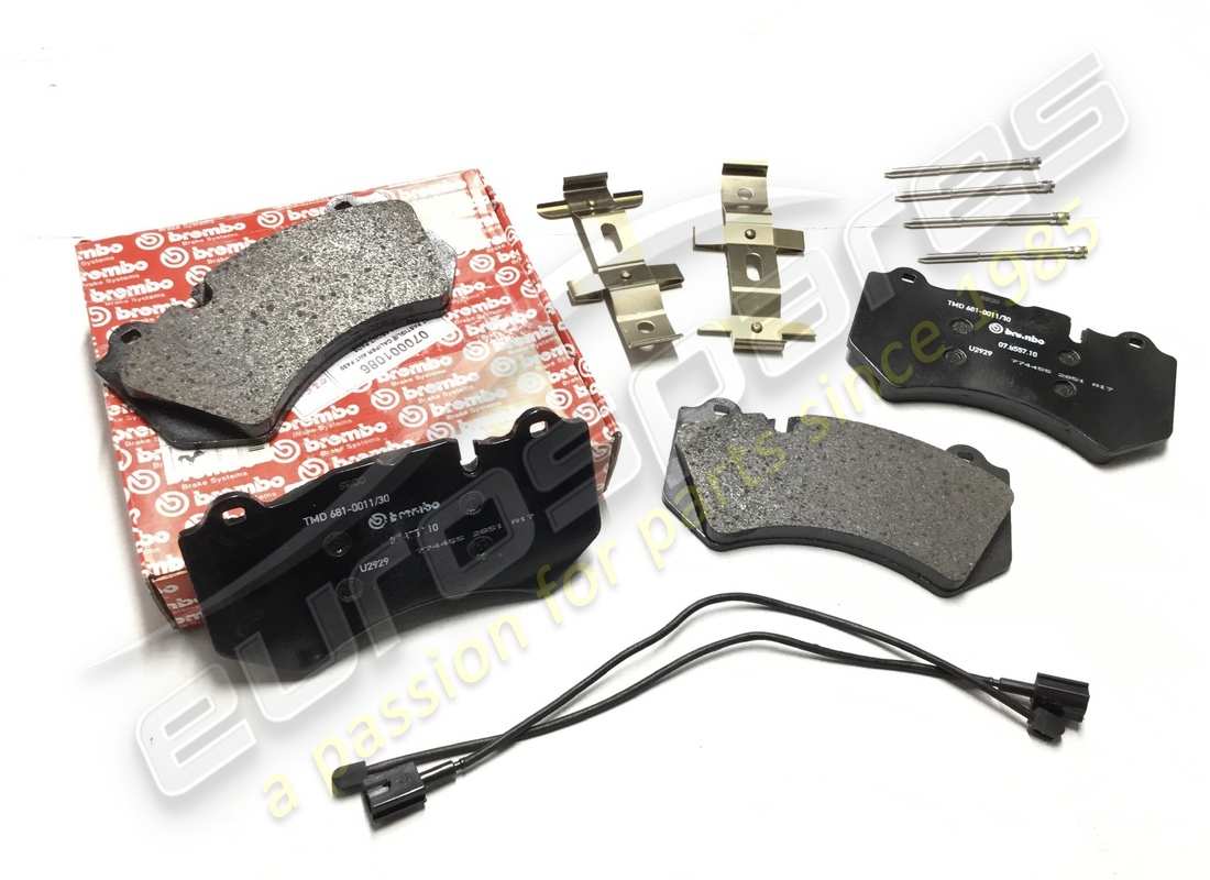 neues ferrari kit vorderer pads. teilenummer 70001086 (1)