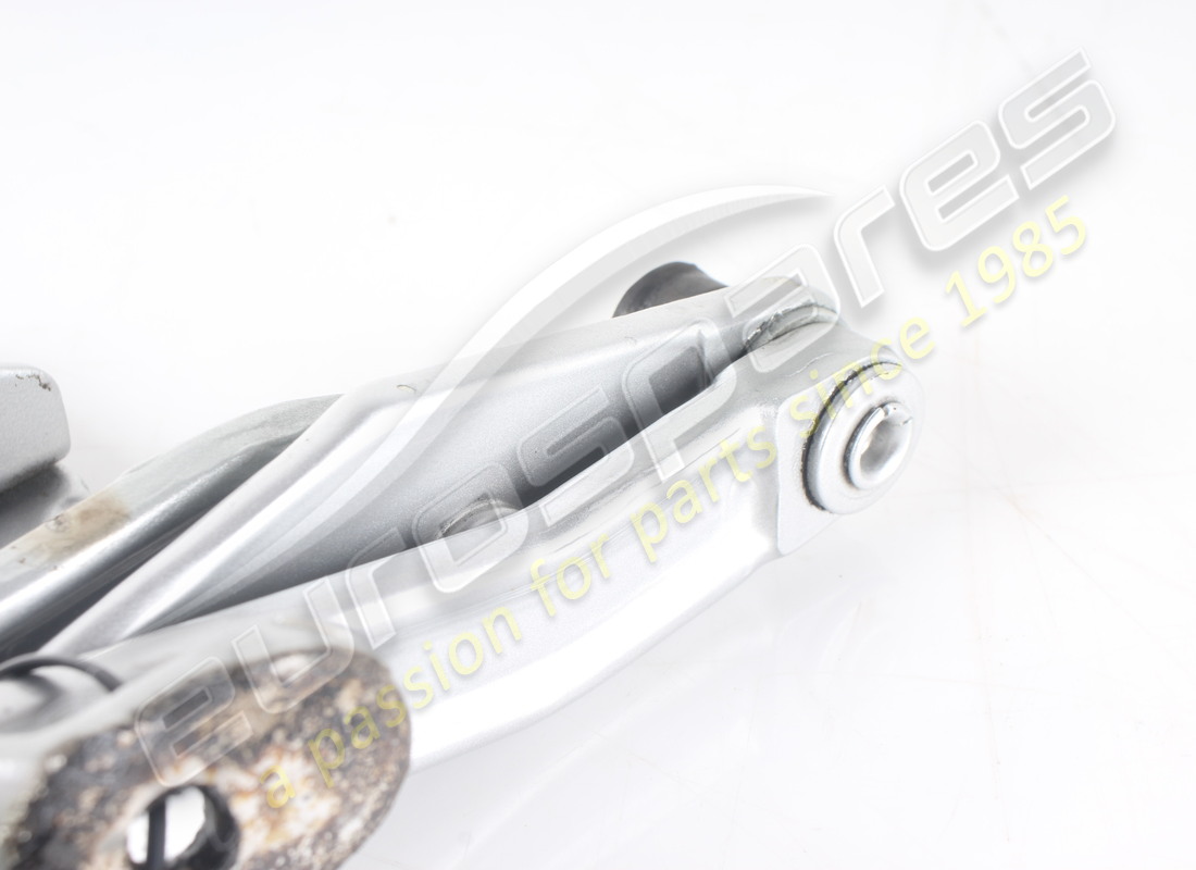 GEBRAUCHTES FERRARI LINKES DECKELSCHARNIER. TEILENUMMER 63143100 (4) gebrauchtes ferrari linkes deckelscharnier. teilenummer 63143100 (4)