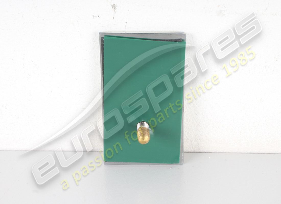 neues eurospares ferrari vorderes nasenabzeichen. teilenummer 62673100 (2)