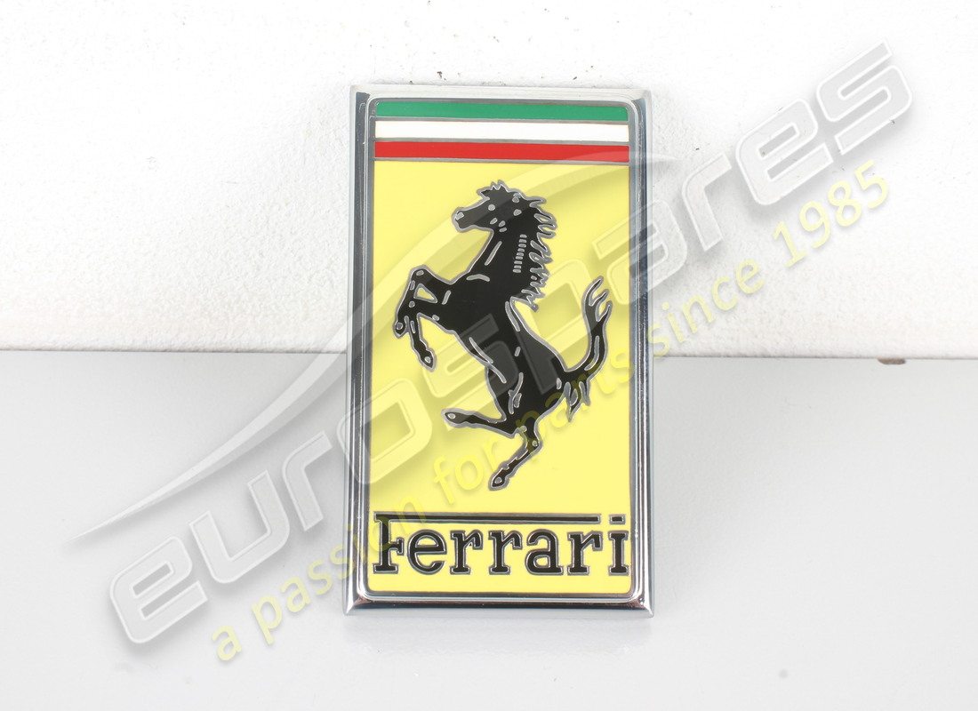 NEU Eurospares Ferrari VORDERES NASENABZEICHEN . TEILENUMMER 62673100 (1)