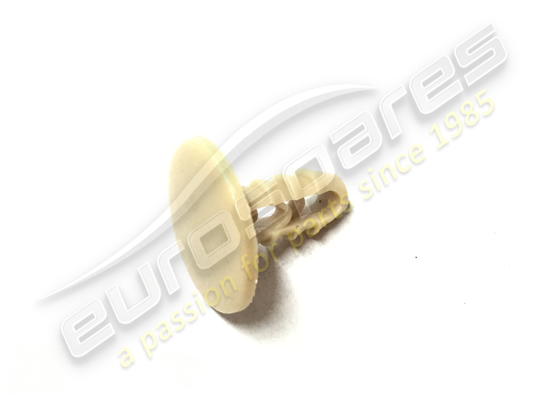 neuer maserati knopf -beige-. teilenummer 69385100 (1)