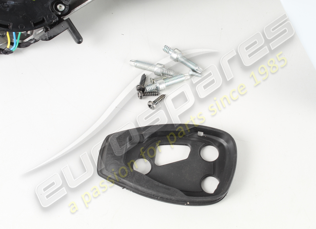 NEUER FERRARI LINKER AUSSENRÜCKSPIEGEL. TEILENUMMER 82910010 (5) neuer ferrari linker aussenrückspiegel. teilenummer 82910010 (5)