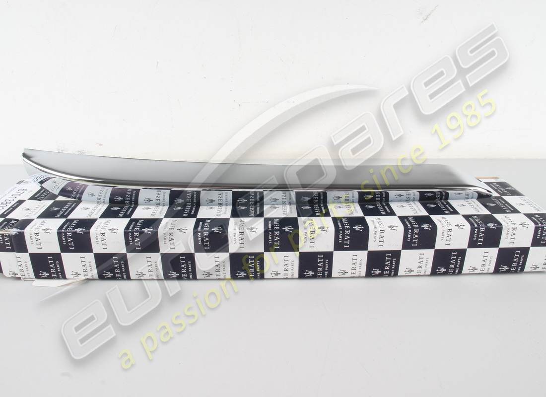 neu maserati frontleiste links teilenummer 670138039 (4)