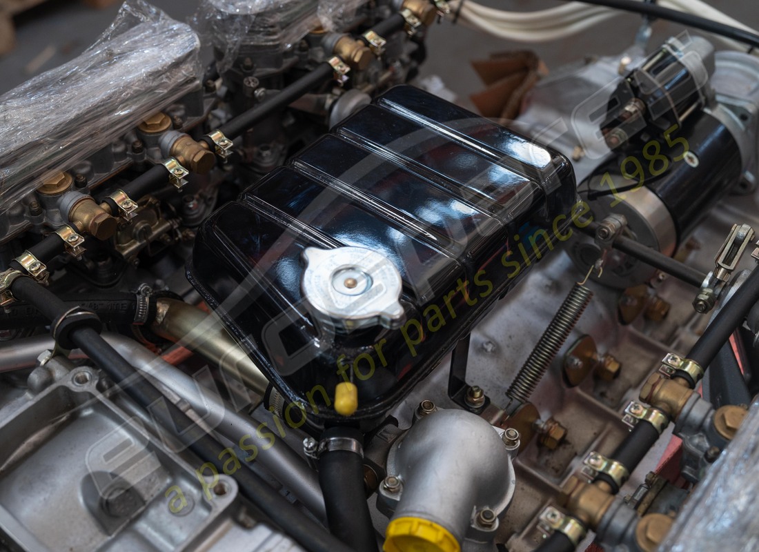 überholter ferrari 365 gt4 bb-motor und getriebe. teilenummer 109283 (8)