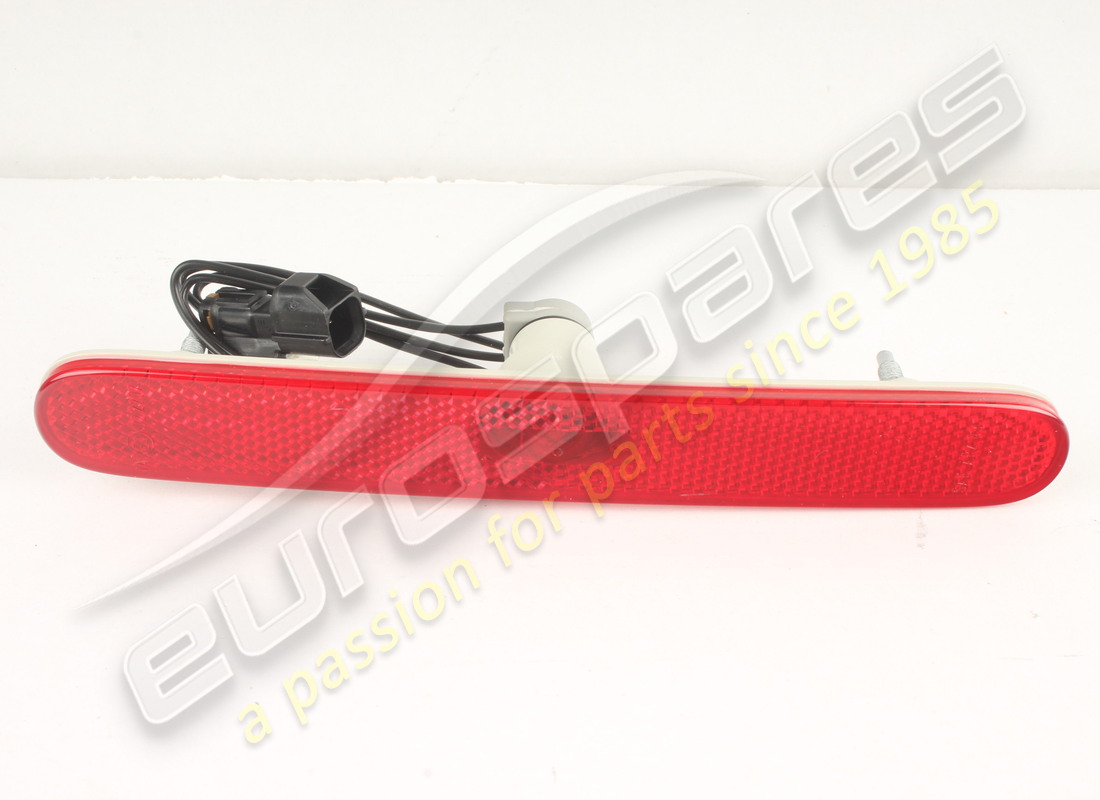 NEUE Maserati VORDERE SEITENMARKIERUNGSLEUCHTE. TEILENUMMER 191503 (1) NEUE Maserati VORDERE SEITENMARKIERUNGSLEUCHTE. TEILENUMMER 191503 (1)