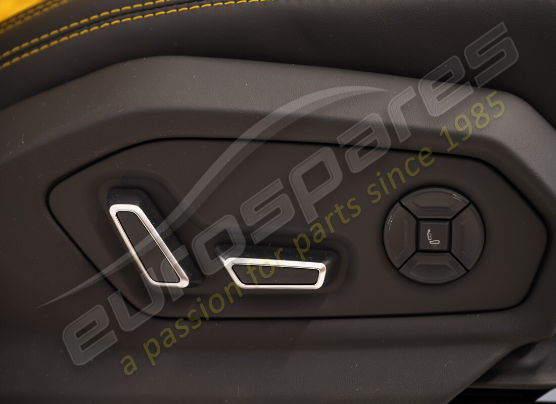 neuer lamborghini urus rhd rh sitz (schwarz/gelb). teilenummer 4ml881032c (6)