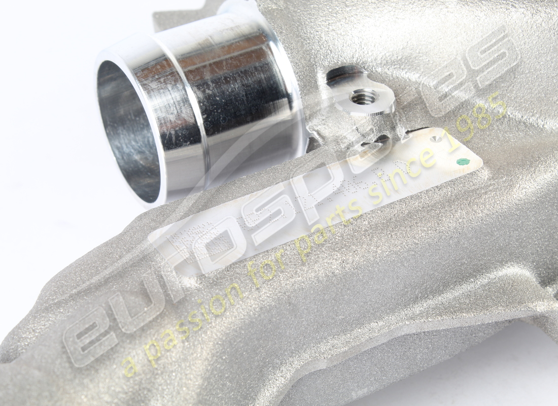 neuer lamborghini verteiler für kühlmittel. teilenummer 0p2121406b (3)