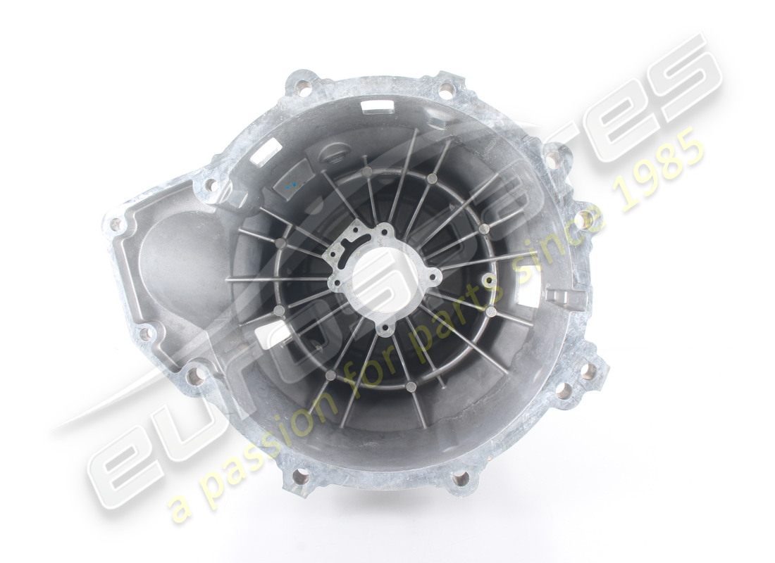 neues maserati druckguss-kupplungsgehäuse. teilenummer 220665 (2)