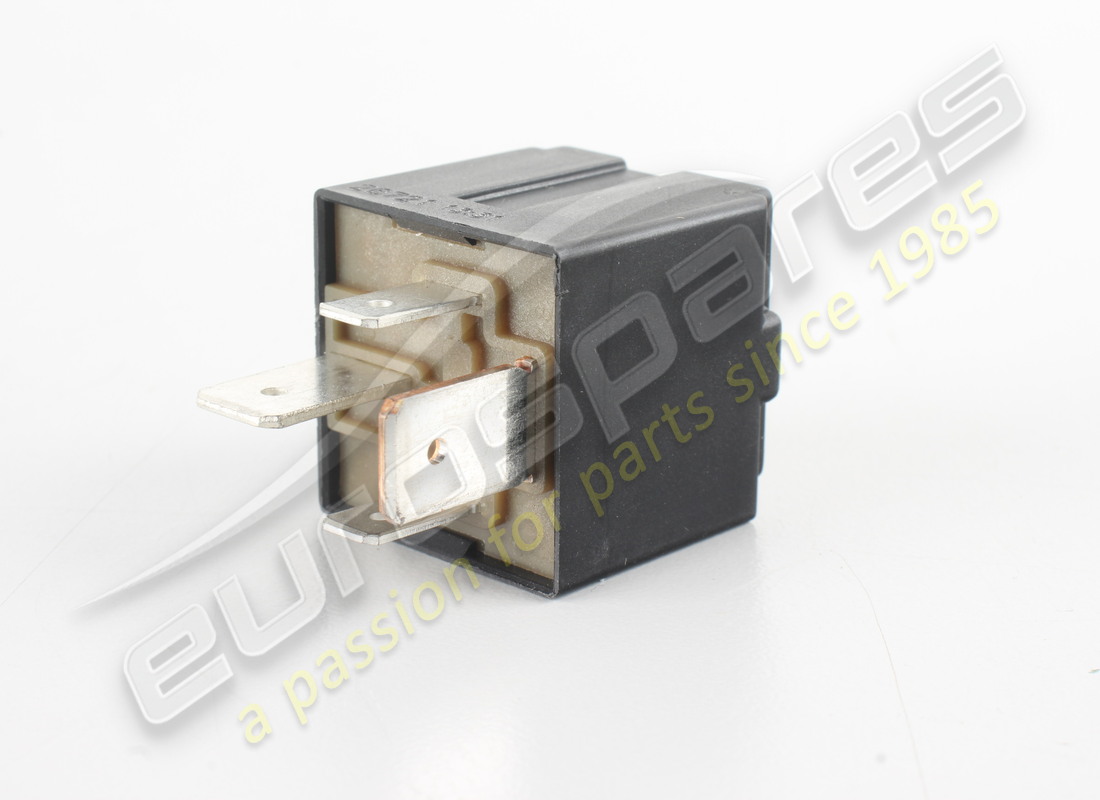 neues ferrari relais 50 a.. teilenummer 228646 (2)