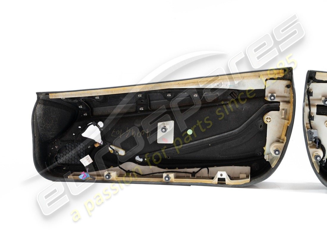 gebrauchtes türverkleidungsset (paar). teilenummer 4768672375a (12)