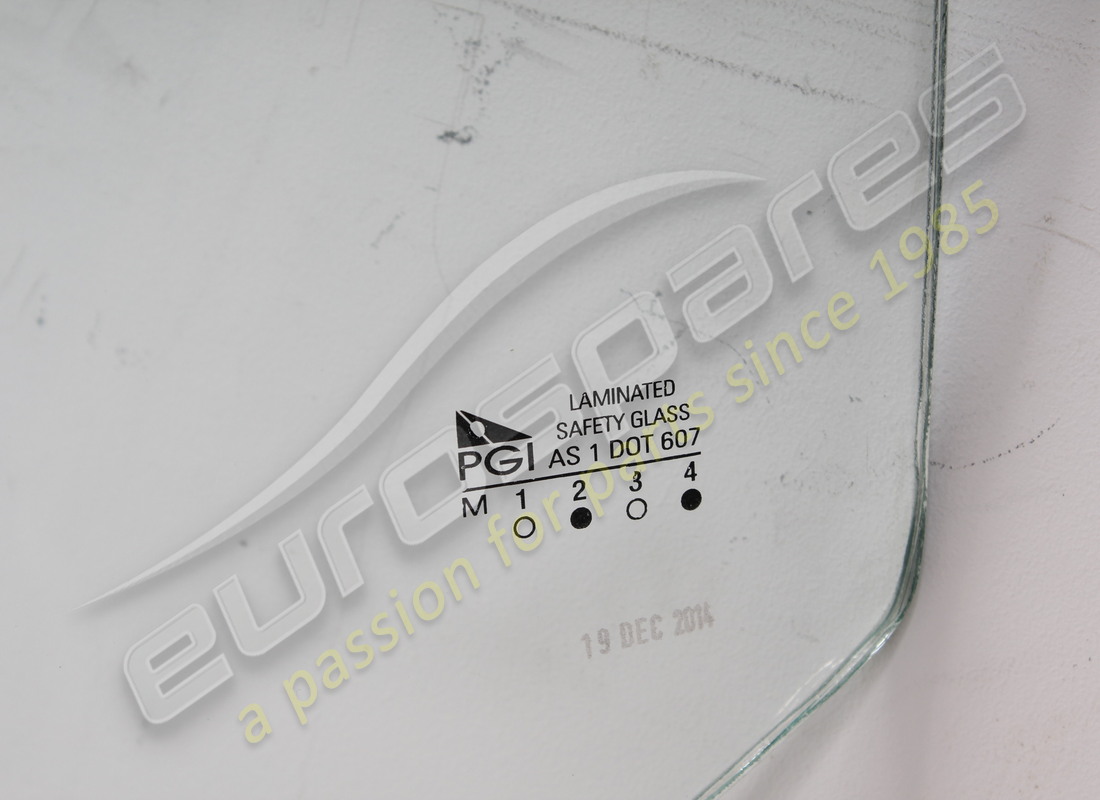 neu (andere) eurospares windschutzscheibe 246 gt & gts 206 gt (grün getönt). teilenummer 20030201 (2)