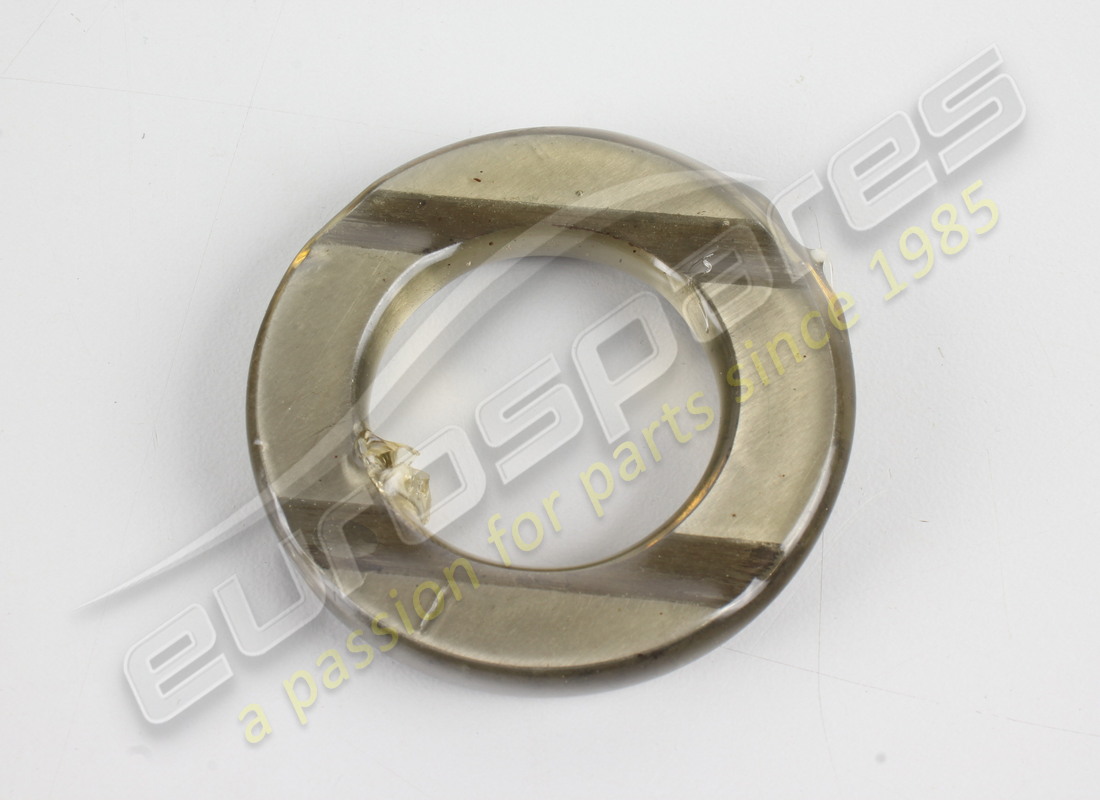neuer ferrari-abstandshalter. teilenummer 156921 (1)