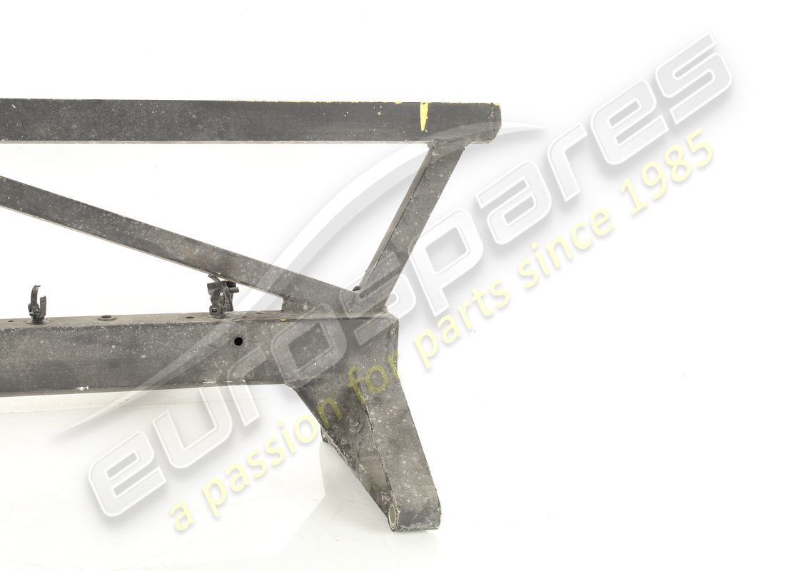 gebraucht lamborghini hinterer quertraeger. teilenummer 429813235 (4)