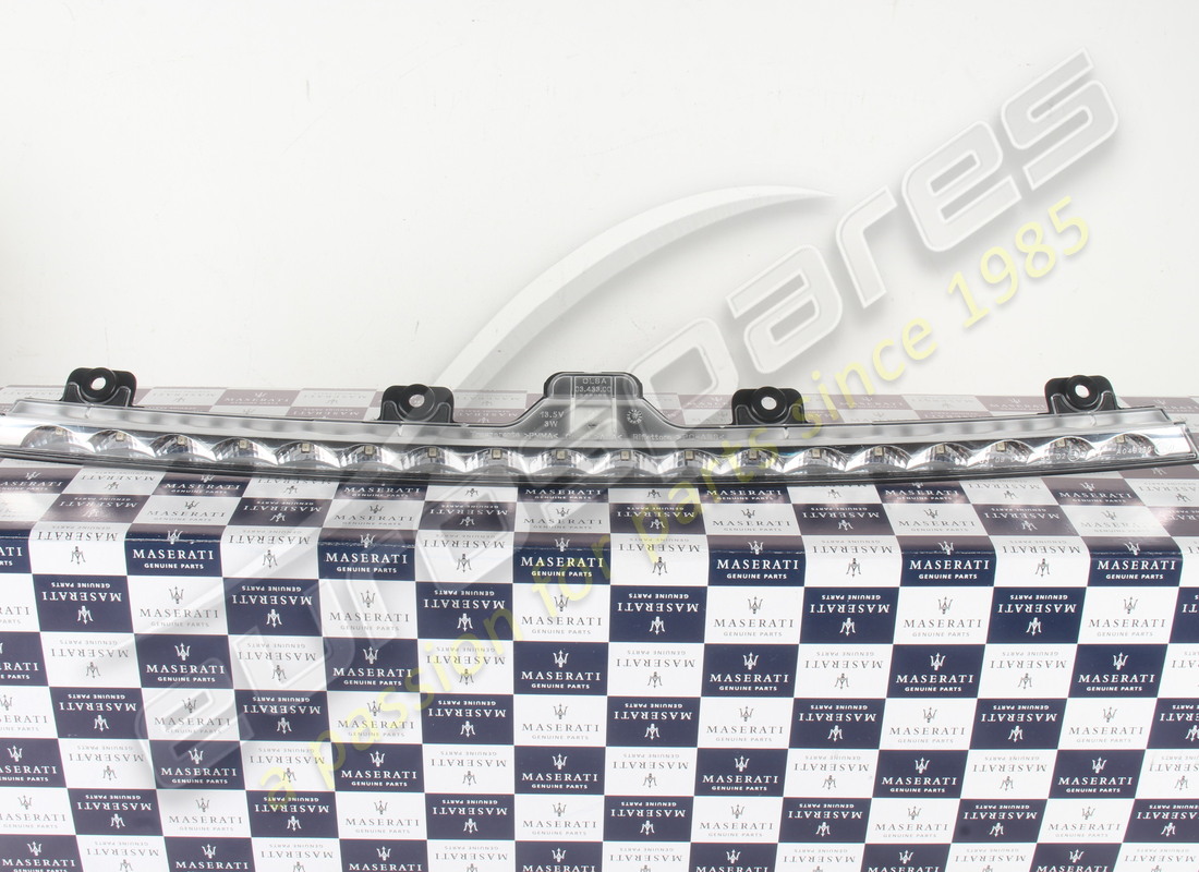 neu maserati 3rd bremse. teilenummer 248563 (1)