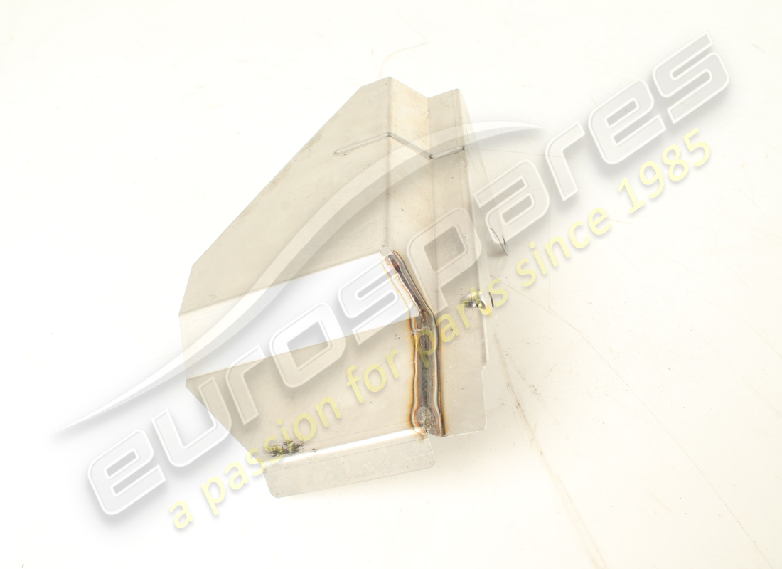 verwendet lamborghini halteteil. teilenummer 470906294a (2)