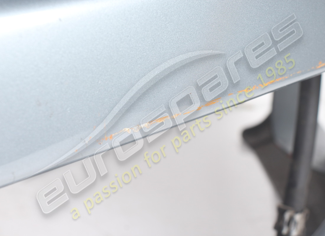 gebrauchter ferrari frontstoßstange. teilenummer 64861610 (7)