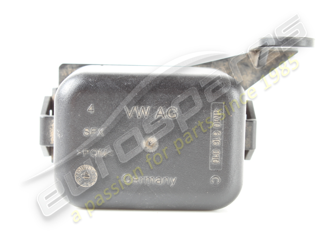 GEBRAUCHTER LAMBORGHINI SCHALLDÄMPFER PL73. TEILENUMMER 4M0616010C (3) gebrauchter lamborghini schalldämpfer pl73. teilenummer 4m0616010c (3)