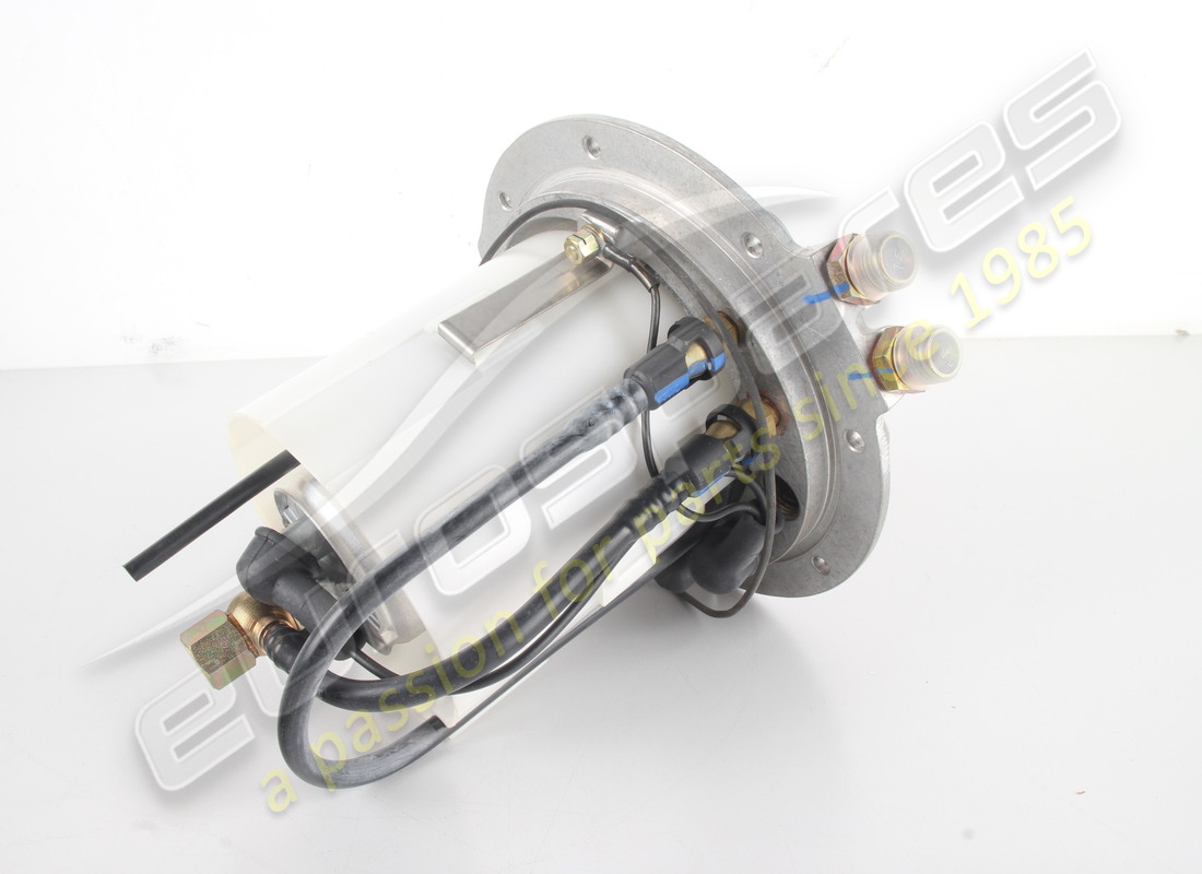 neue ferrari kraftstoffpumpe komplett. teilenummer 165267 (2)