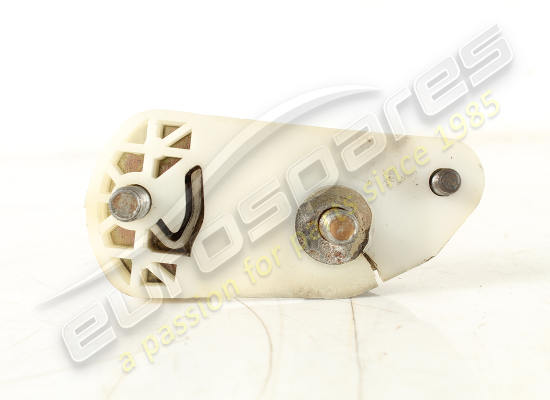 GEBRAUCHTE Ferrari LINKE FANGPLATTE. TEILENUMMER 40115602 (1)