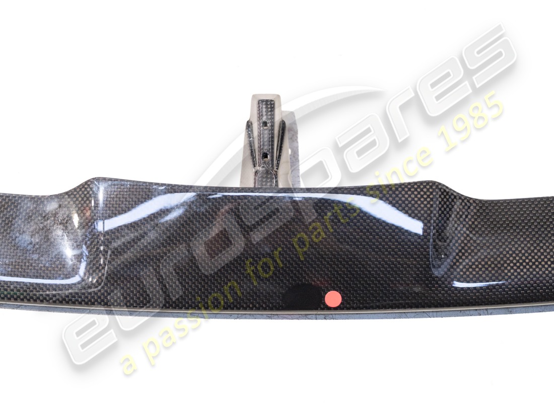 gebrauchter ferrari frontspoiler aus kohlefaser. teilenummer 963231 (2)