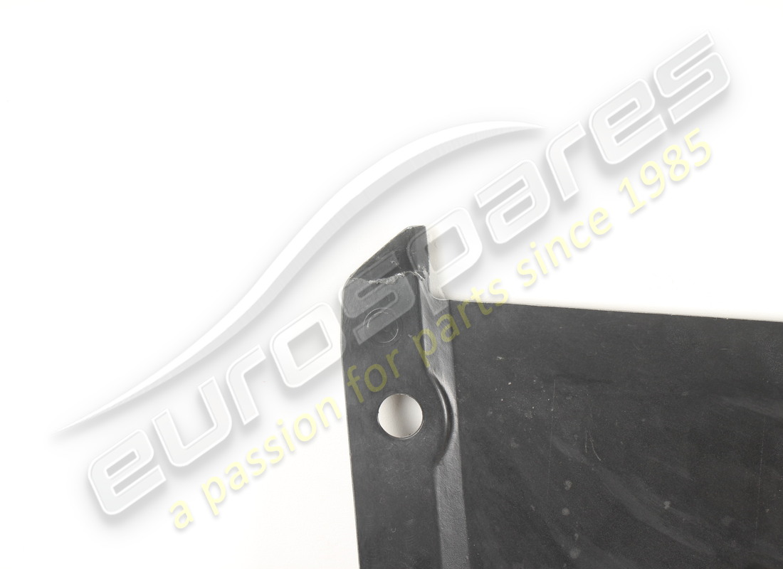 neue ferrari zentrale front unter der karosserie. teilenummer 65512200 (4)