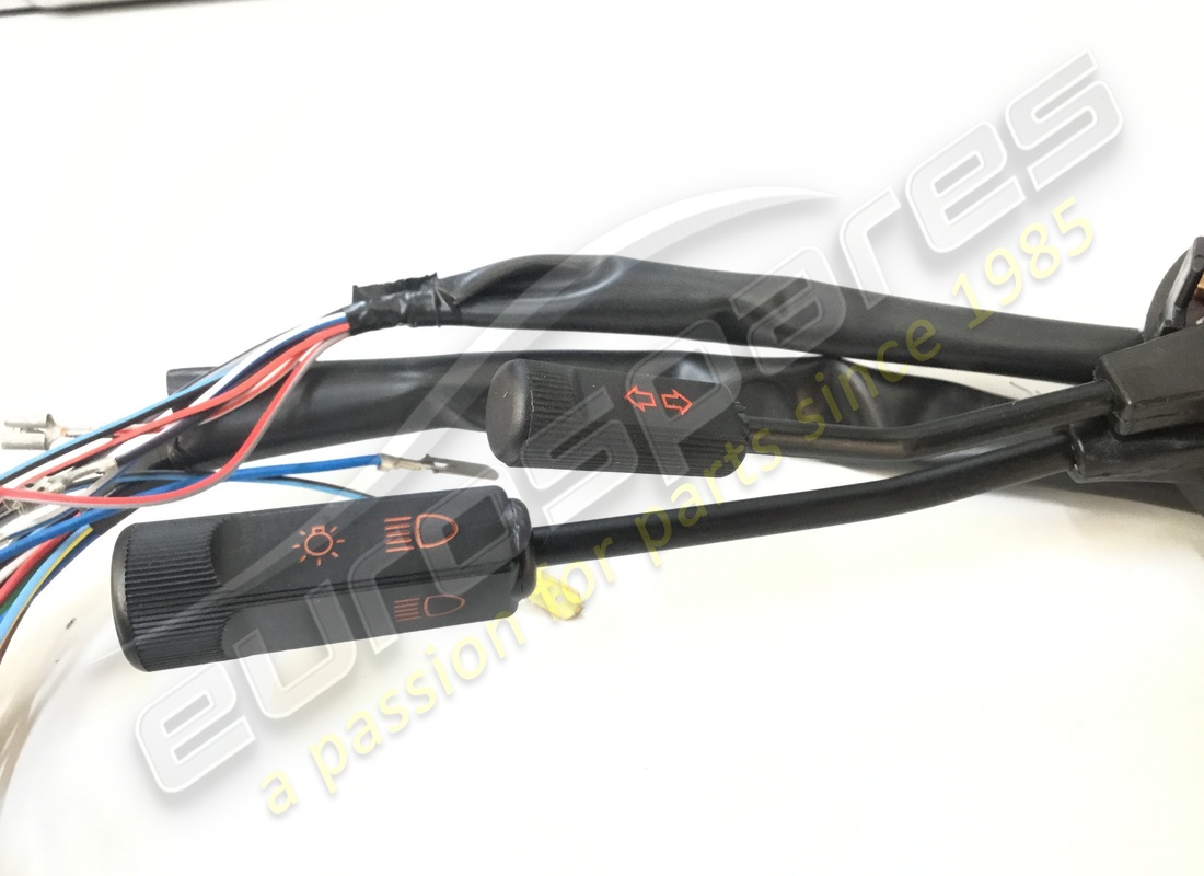 neuer ferrari spaltenschalter. teilenummer 61838400 (3)