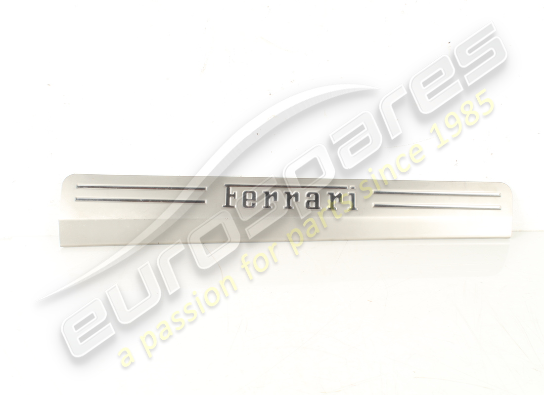 GEBRAUCHTE FERRARI LINKE KICKPLATTE. TEILENUMMER 81362300 (1) gebrauchte ferrari linke kickplatte. teilenummer 81362300 (1)