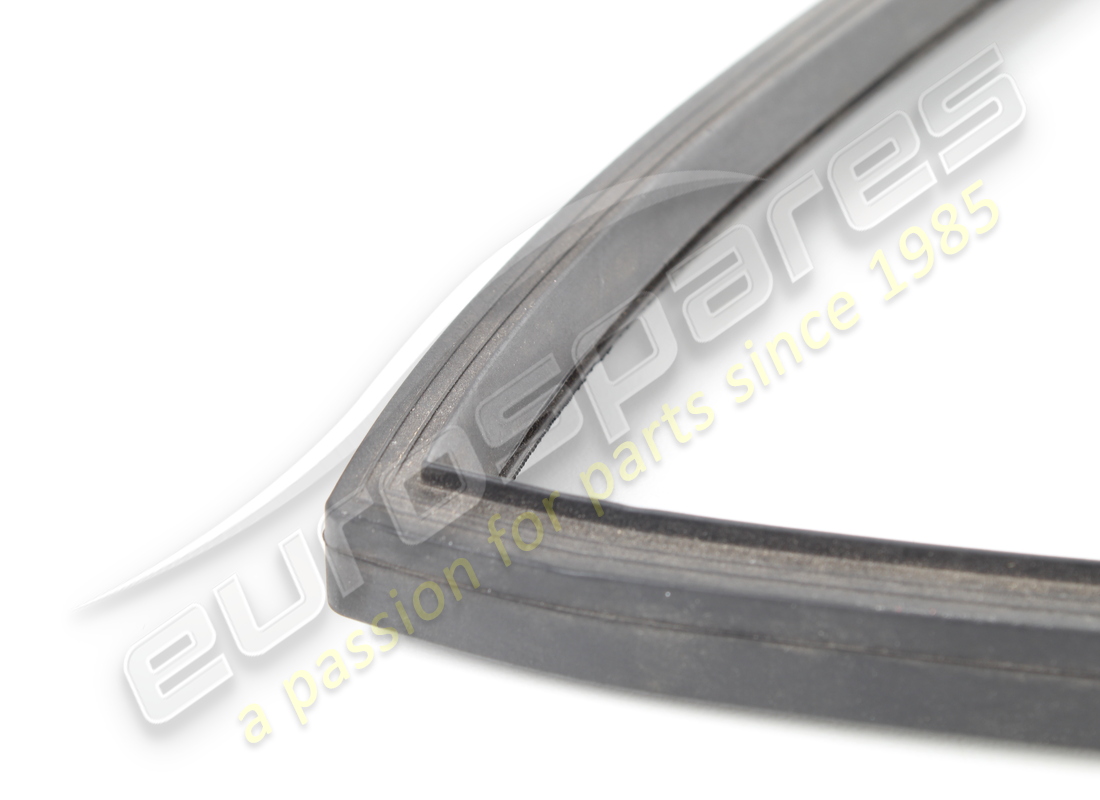NEUER FERRARI HINTERER HECKFENSTERGUMMI. TEILENUMMER 40023905 (2) neuer ferrari hinterer heckfenstergummi. teilenummer 40023905 (2)
