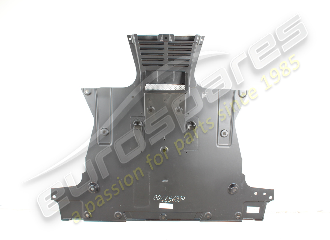 neuer ferrari aereodynamischer hinten-unterteil. teilenummer 66955500 (1)