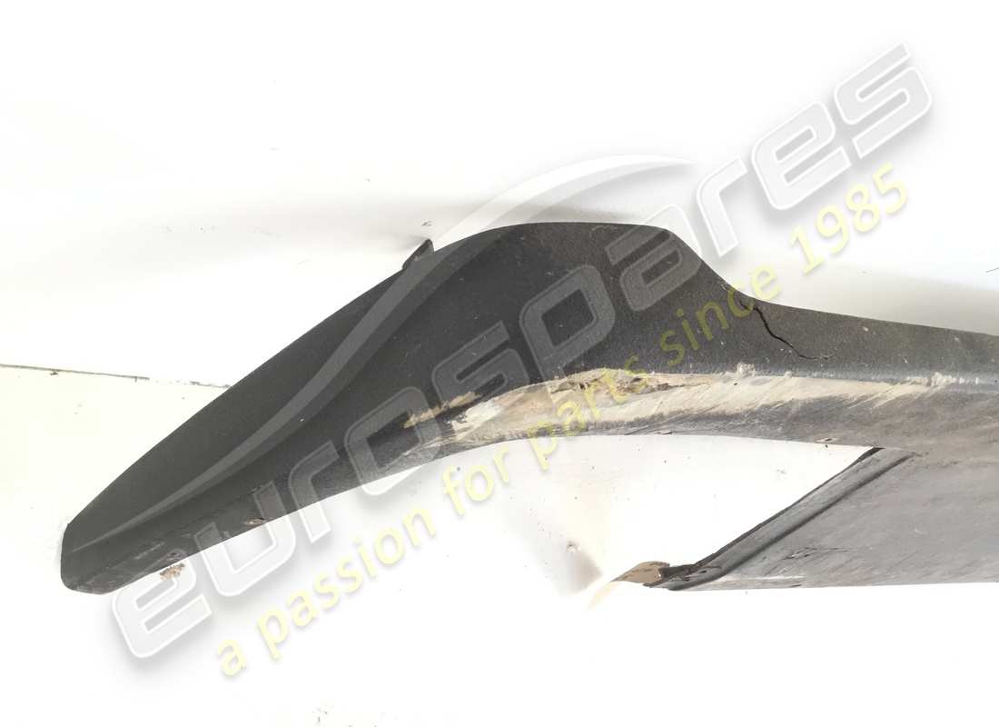 verwendeter ferrari spoiler. teilenummer 61777900 (4)