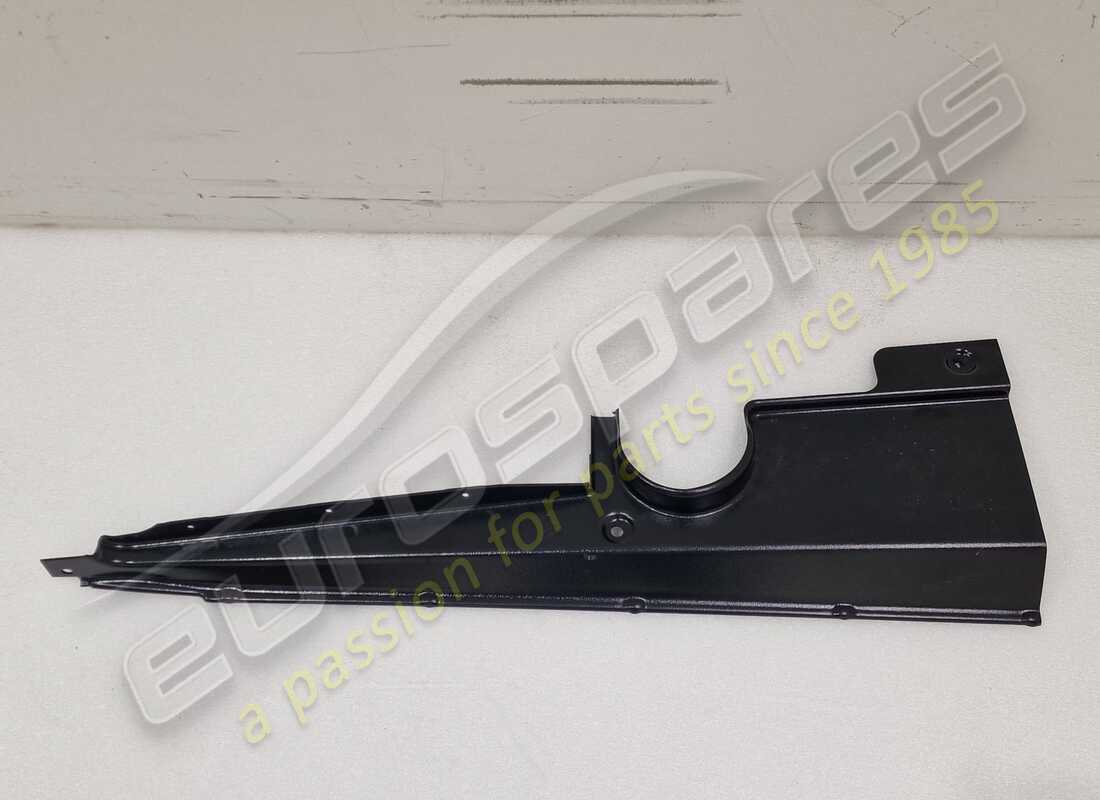 neue lamborghini abdeckung des motorraums. teilenummer 07l103723e (2)