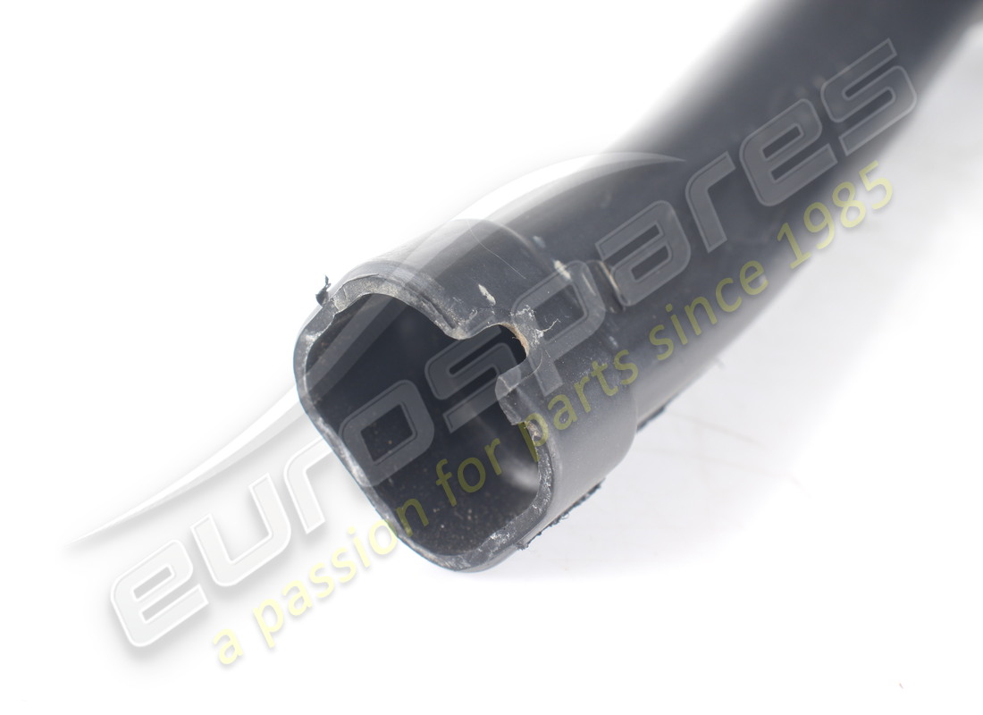 gebrauchter lamborghini wasserablaufschlauch. teilenummer 4t7825598 (2)