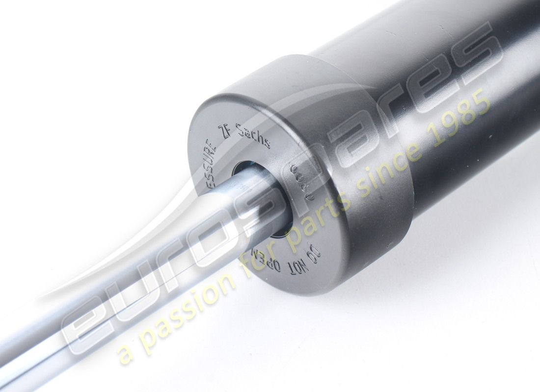 NEUER MASERATI HINTERER STOSSDÄMPFER. TEILENUMMER 670005457 (3) neuer maserati hinterer stossdämpfer. teilenummer 670005457 (3)