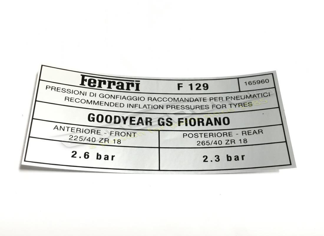 neuer ferrari reifen. teilenummer 165960 (1)