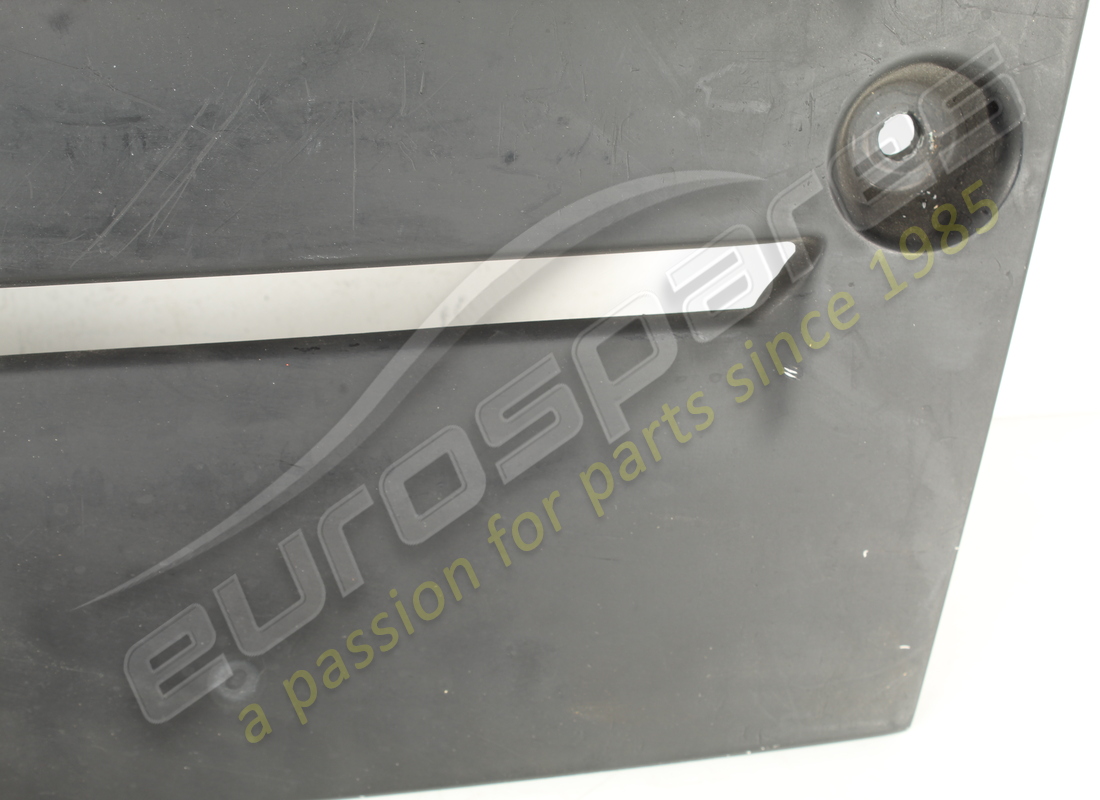 gebrauchte heckstoßstangenabdeckung lamborghini. teilenummer 410807649a (4)