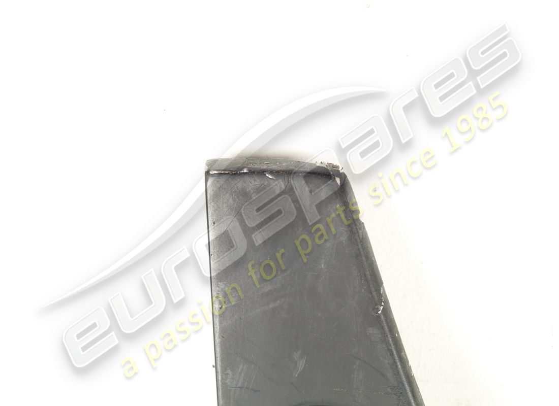 gebrauchte heckstoßstangenabdeckung lamborghini. teilenummer 410807649a (2)