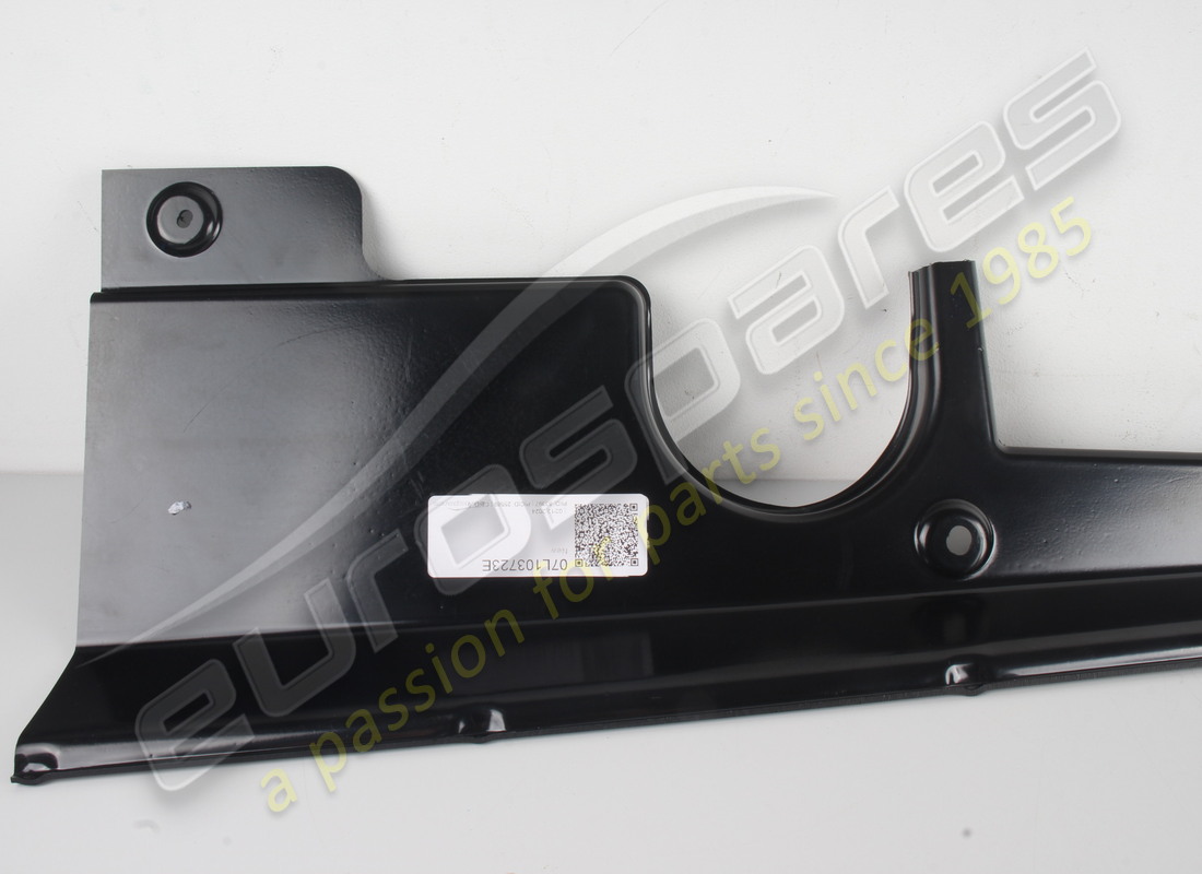 neue lamborghini abdeckung des motorraums. teilenummer 07l103723e (2)
