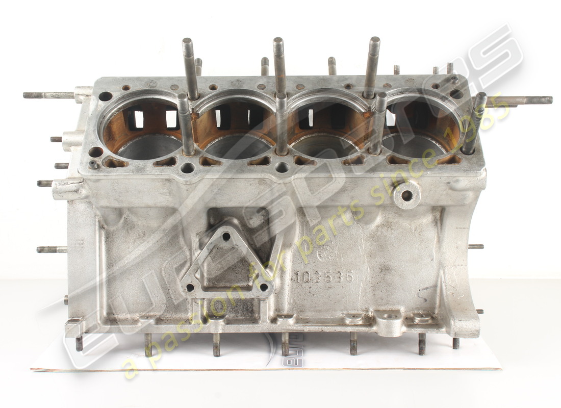 gebrauchtes ferrari 308 2v kurbelgehäuse. teilenummer 103536 (4)